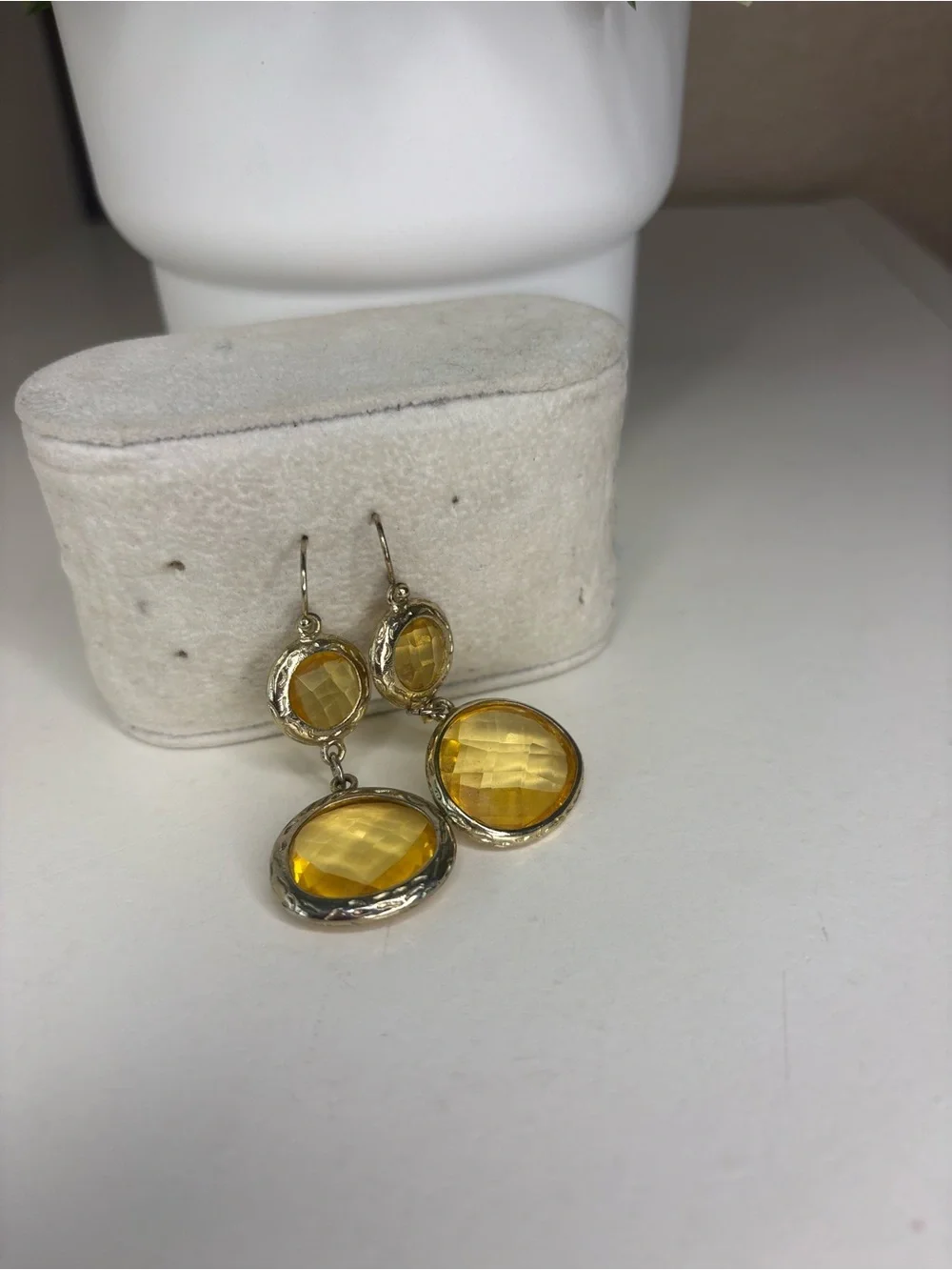 Vintage Gold Tone Citrine Yellow Faceted Glass Drop Dangle Statement Earrings